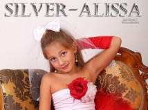 tmtv-Alissa-RedGloves-1[151p/197M]