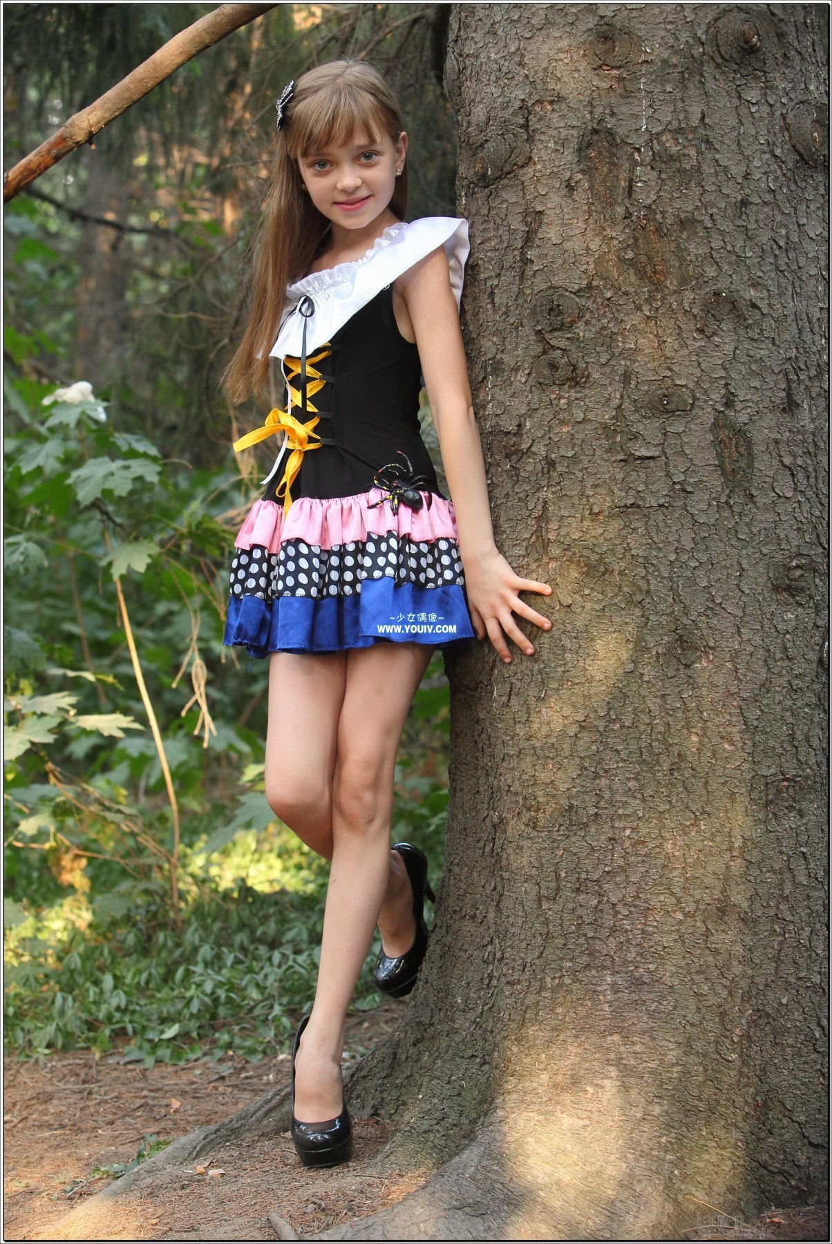 lauren_model_inthewoods_teenmodeling_tv_079~1.jpg