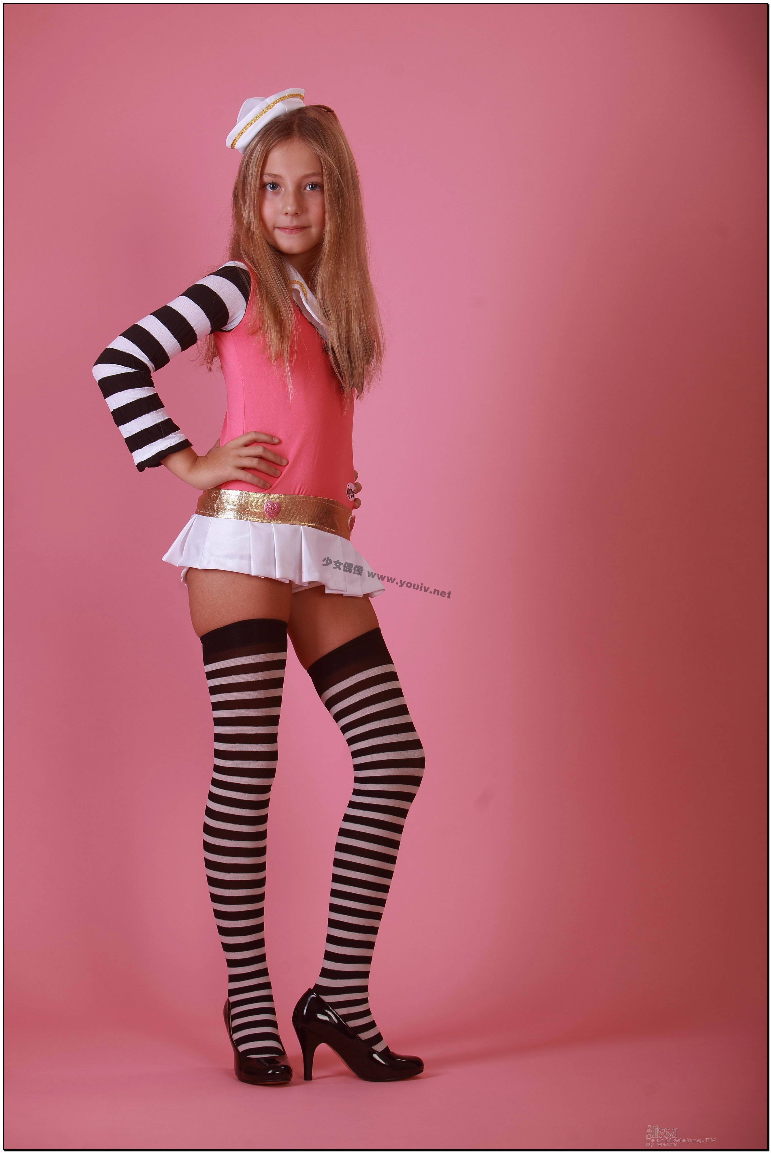 alissa_model_littlesailor_teenmodeling_tv_001~1.jpg