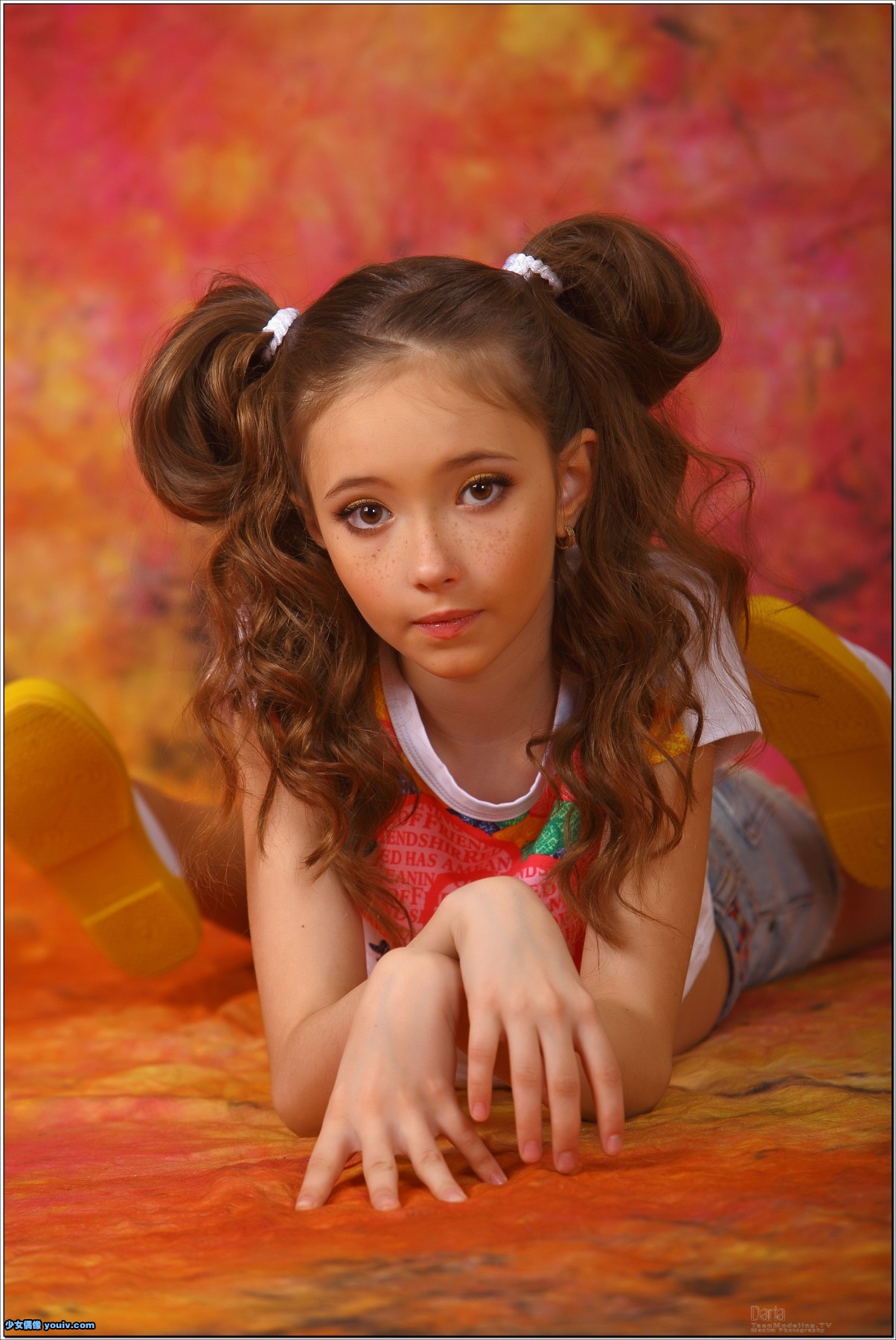 daria_m_model_hellokitty_teenmodeling_tv_047~1.jpg